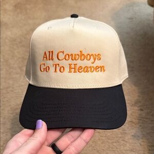 Women’s trucker hat